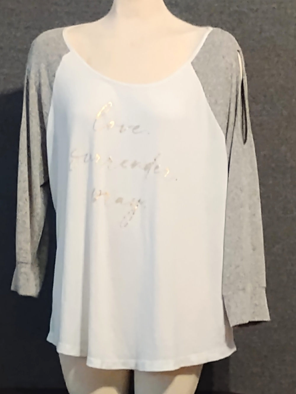 Women's White & Gray Raglan Sleeve Top with Gold Script